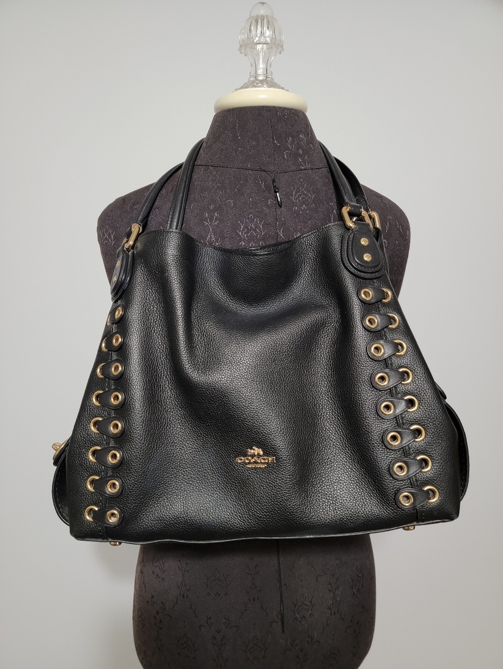 Coach Rare Edie Shoulder Bag W/ Coach Link Detail